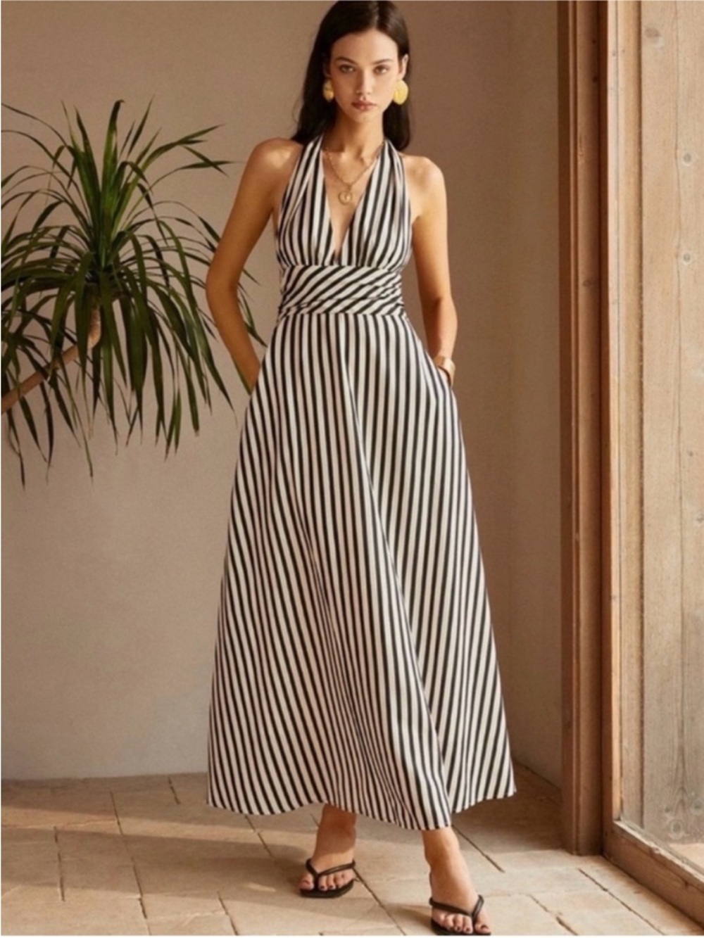 NWT Commense Stripe Backless Pockets Black and White Maxi Dress